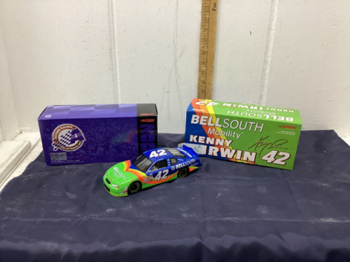 DIE CAST COLLECTOR STOCK CAR - KENNY IRWIN #42