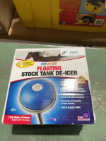 Floating stock tank de- icer