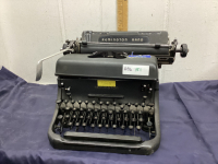 ANTIQUE REMINGTON RAND TYPEWRITER