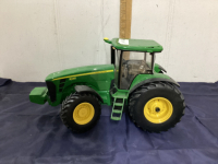 JD 8430 DIE CAST TRACTOR