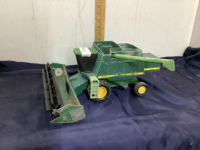 VINTAGE JD 9500 SWATHER - ERTL