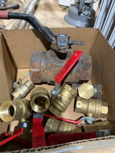 Box of ball valves