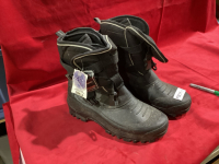 WEATHER SPIRITS WINTER BOOTS SIZE 13