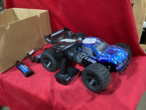 MAVERICK QUANTUM RC VEHICLE