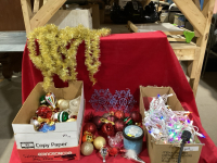 2 BOXES WITH CHRISTMAS DECORATIONS