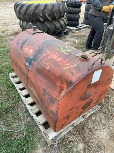 Dented slip tank