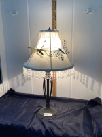 TABLE LAMP W/ BEADED FRINGE LAMP SHADE