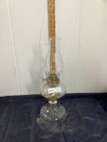 KEROSENE LAMP -CLEAR BASE