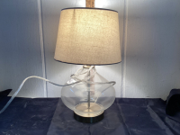 TABLE LAMP - ROUND GLASS BASE