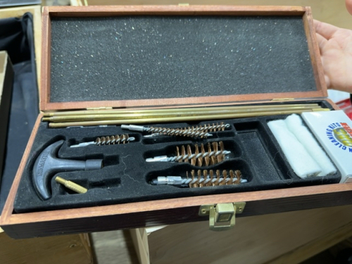 Gun cleaning kit