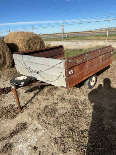 Two wheel yard cart