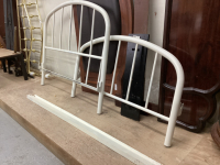 VINTAGE METAL DOUBLE HEADBOARD/FOOTBOARD & RAILS