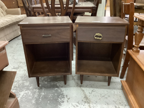 (2) RETRO END/SIDE TABLES -"DEFEHR" FURNITURE