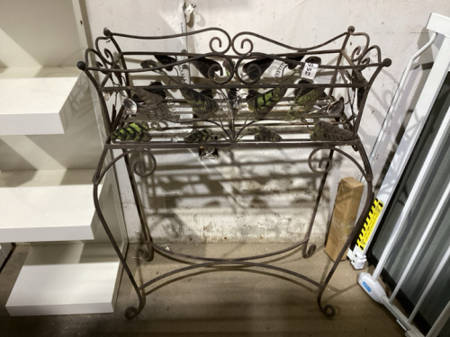 METAL FLOWER BOX WITH STAND