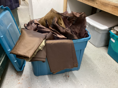 GOOD BIN W/ BROWN MATERIAL