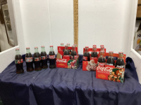 FULL COCA-COLA CLASSIC CHRISTMAS EDITION POP BOTTLES