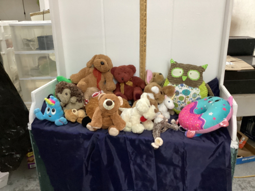 BAG OF STUFFIES