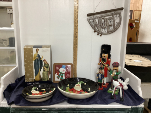 BOX W/ PORCELAIN HOLY FAMILY, PASTA BOWL SET, WOOD NUTCRACKERS, ETC