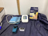 BLOOD PRESSURE MONITOR & FINGERTIP PULSE OXIMETER