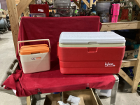 IGLOO LEGEND 50 COOLER + COLEMAND LIL OSCAR COOLER