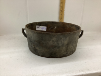 ANTIQUE CAST IRON POT