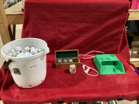 PAIL OF USED GOLF BALLS, UNIT PUTTING PRACTICE , SHOT GLASSES