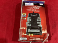 ROTATING OUTLET SURGE PROTECTOR