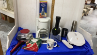 (2) BOXES KITCHEN ITEMS- SMALL GRILL, GO CUPS,COOKIE JAR