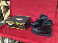 PAIR OF ALTRA INDUSTRIAL STEEL TOE BOOTS