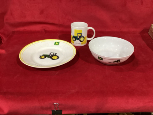 JOHN DEERE DISH SET - 3 PIECE