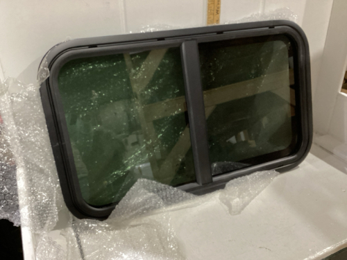 AUTO/CAMPER WINDOW - TINTED SLIDING