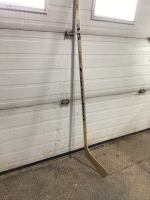 GLASS TEXTURED HOCKEY STICK - LEFT HAND