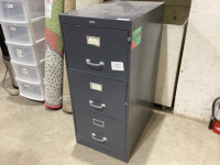 3 DRAWER LEGAL FILING CABINET