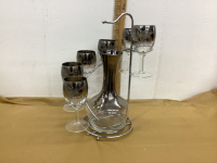 VINTAGE SILVER RIMMED WINE GLASSES & DECANTER ON RACK