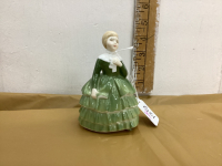 SMALL ROYAL DOULTON FIGURINE - BELLE