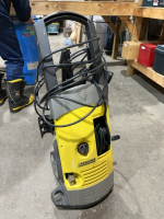 Karcher pressure washer