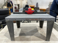 Craftsman router table