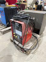 Canox AC DC welder