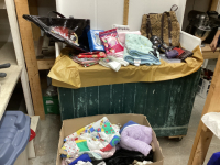 BOX W/ FABRIC, PURSES, WALLETS, HAIR DRYER, KIDS SOCKS, BEDDING