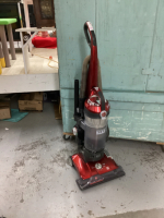 HOOVER WIND TUNNEL UPRIGHT VACUUM