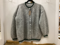 NEW HAND KNIT WOOL SWEATER