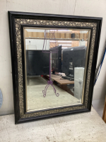 RECTANGLE WALL MIRROR