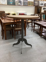 BAR HEIGHT TABLE W/ STEEL BASE