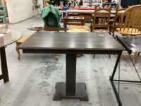 PEDESTAL BASE TABLE