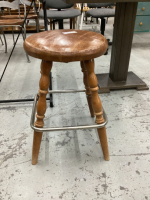 STOOL