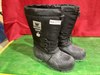 WORK LOAD STEEL TOE LINED BOOTS SIZE 10