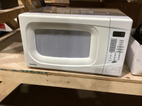 DANBY MICROWAVE