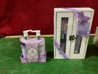 SPA SETS - SHOWER GEL + LOTIONS