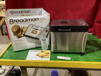 BREADMAN BREAD MAKER WITH MANUAL, RECIPES + ACCESSORIES