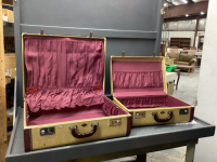 "PARAMOUNT" 2-PIECE VINTAGE SUITCASE SET - HARD SHELL